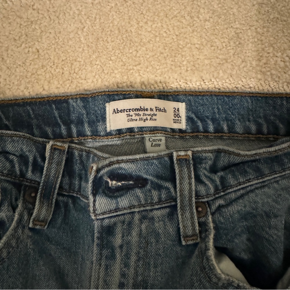 Abercrombie jeans - Picture 4 of 4
